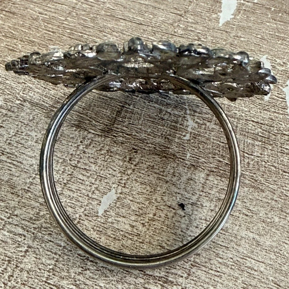 Vintage Filigree Rhinestone Napkin Rings Set of 2 Silver Tone Round Table Decor